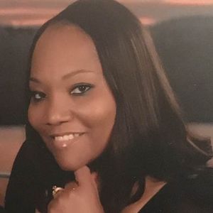 Meet your Posher, Carmelitha